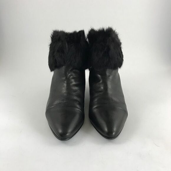 Fur-Lined Pointy Blk Leather Booties w/Bow at Back - Picture 3 of 8